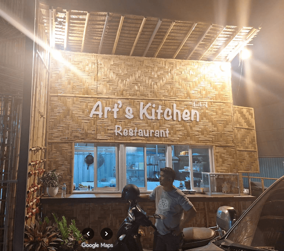 thai restaurant in Bang Tao Beach Phuket